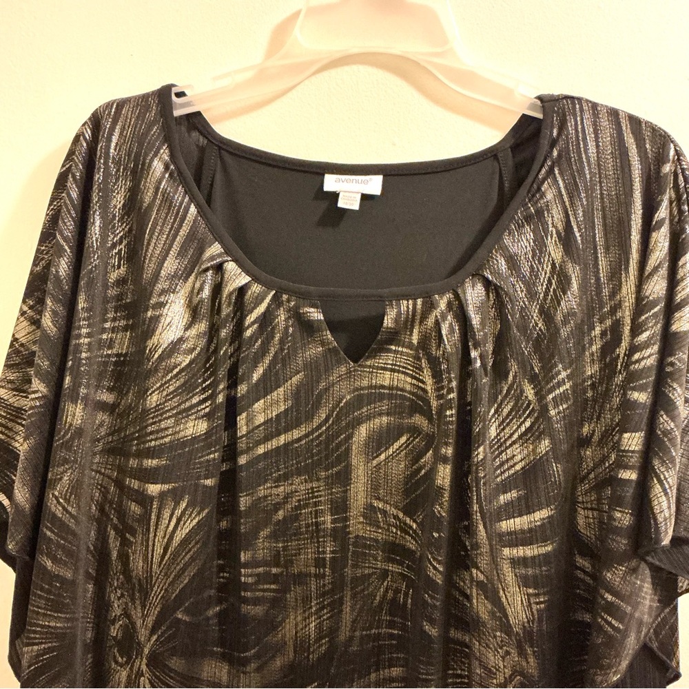 Avenue Black and Gold Women's Blouse - Picture 2 of 4